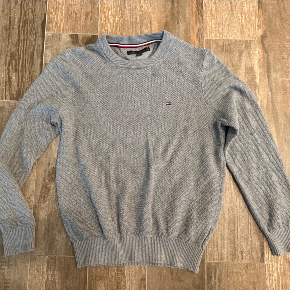 Tommy Hilfiger Light Gray Crewneck Sweater